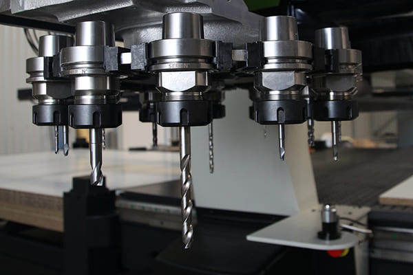 専用ドリルの例