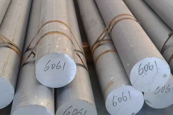 アルミA6061の棒材