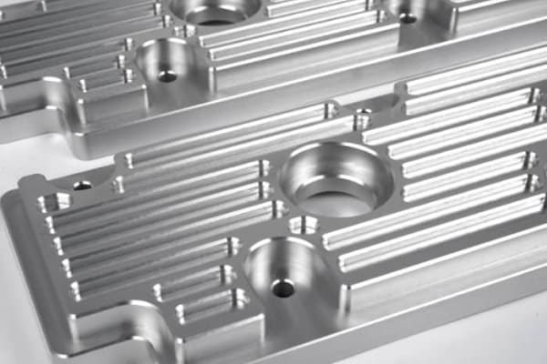 アルミ加工部品の一例