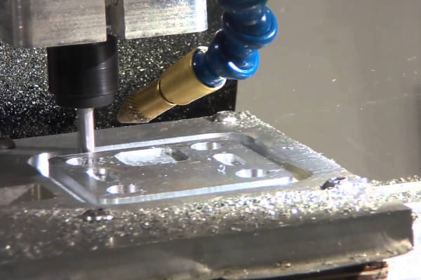 アルミ合金加工のイメージ